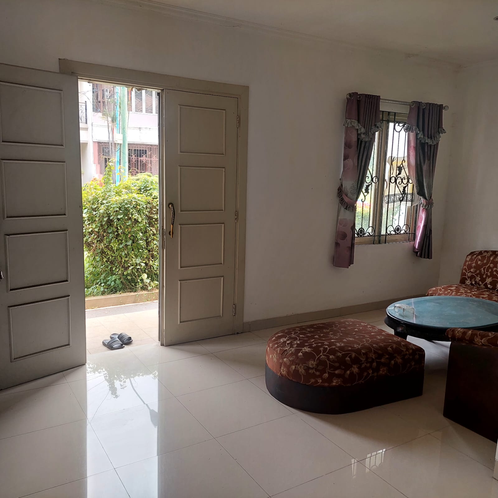 Rumah Disewakan Full Furnished di Lippo Cikarang